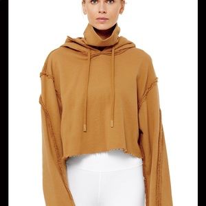 ALO Effortless Hoodie in Carmel